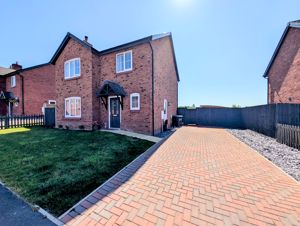 Photo 32- click for photo gallery